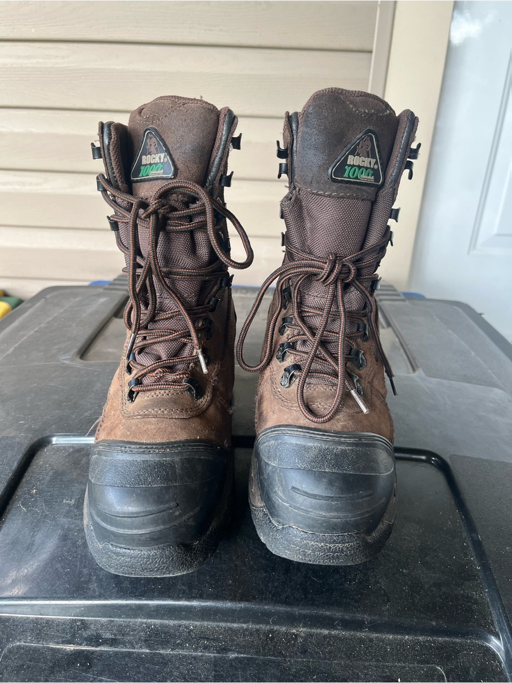 Kids size 4W Rocky 1000 Thinsulate hunting boots